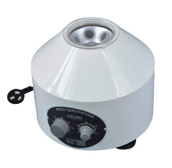 Centrifuga Analógica de 4000 RPM de 6 Tubos x 20 ml. Modelo 800D. Marca: BIOKAN