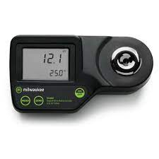 Refractometro Digital de Alcohol Pontecial 0-50° BRIX MA884. Marca: MILWAUKEE