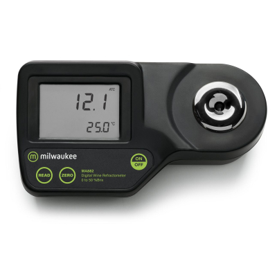Refractómetro Digital 0-50% BRIX. Modelo MA882.  Marca: MILWAUKEE