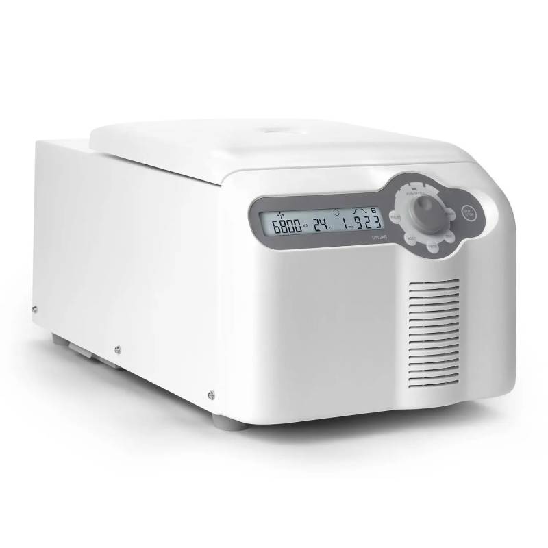 Microcentrífuga Refrigerada de Alta Velocidad.  Modelo D1524R.   Marca: BIOSMARTEST